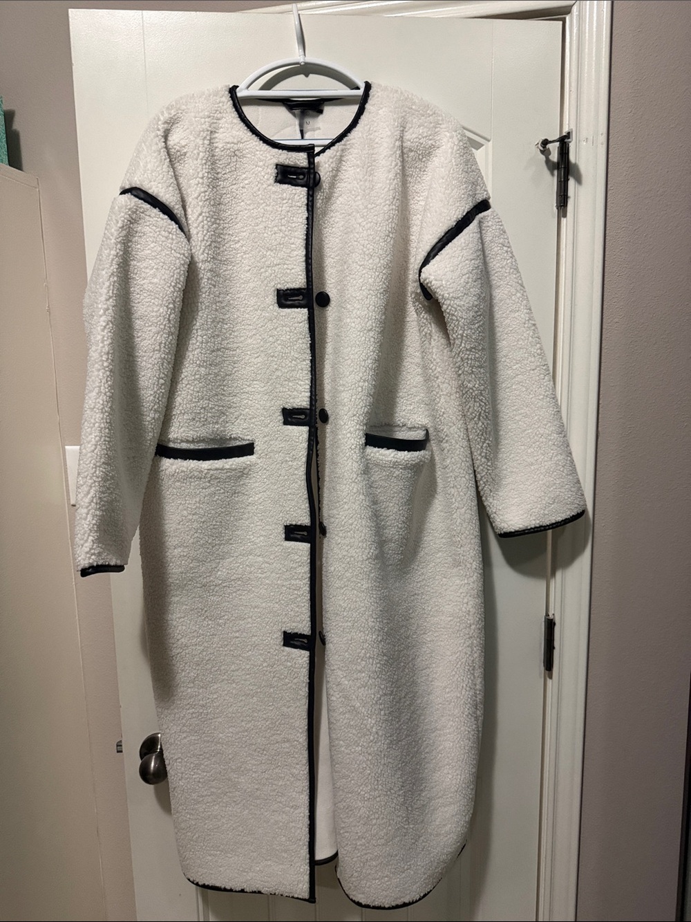 CALIA by Carrie Underwood White Bouclé Contrast-Trim Coat